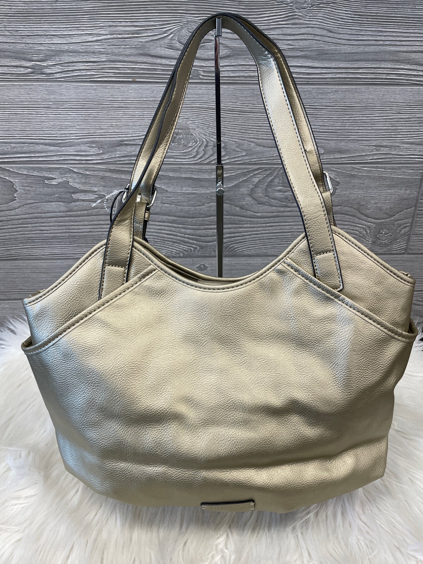 Handbag By Nine And Company, Size: Medium