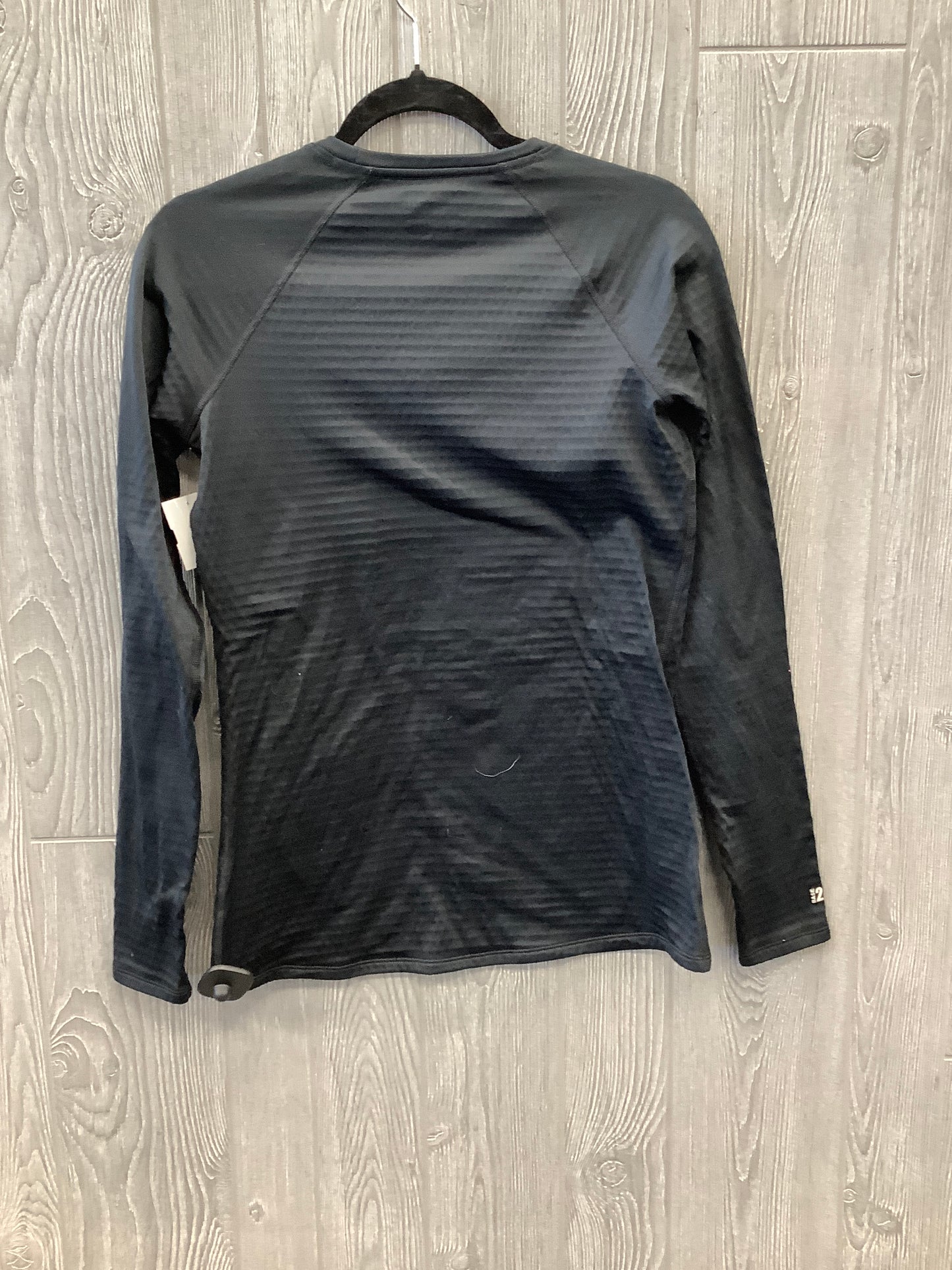 Athletic Top Long Sleeve Crewneck By Under Armour In Black, Size: M