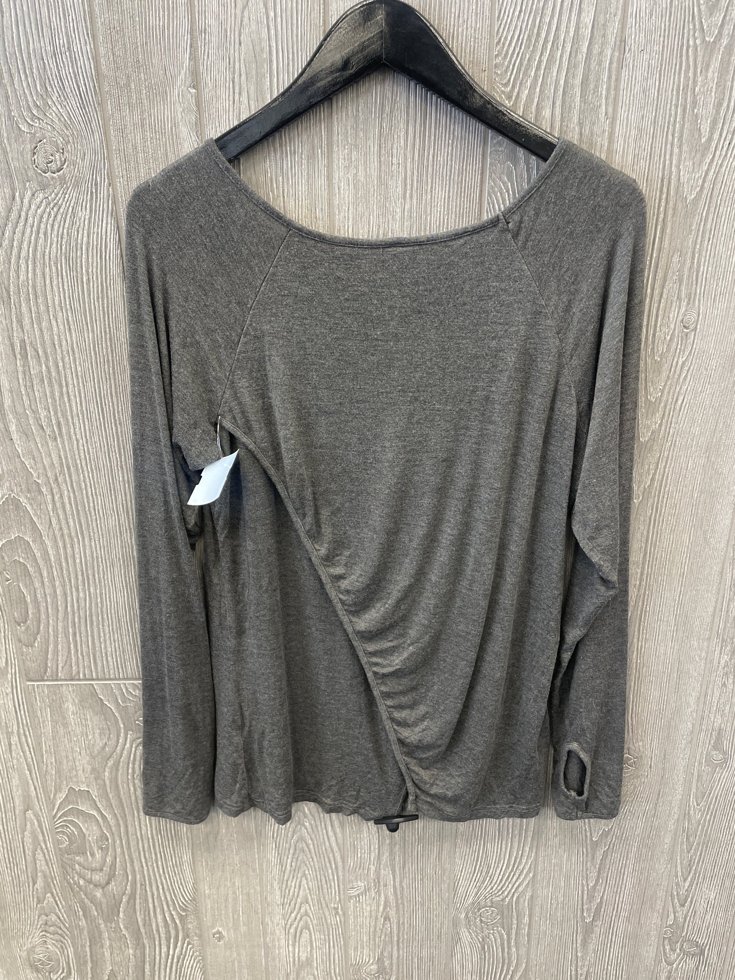 Top Long Sleeve By Clothes Mentor In Grey, Size: L