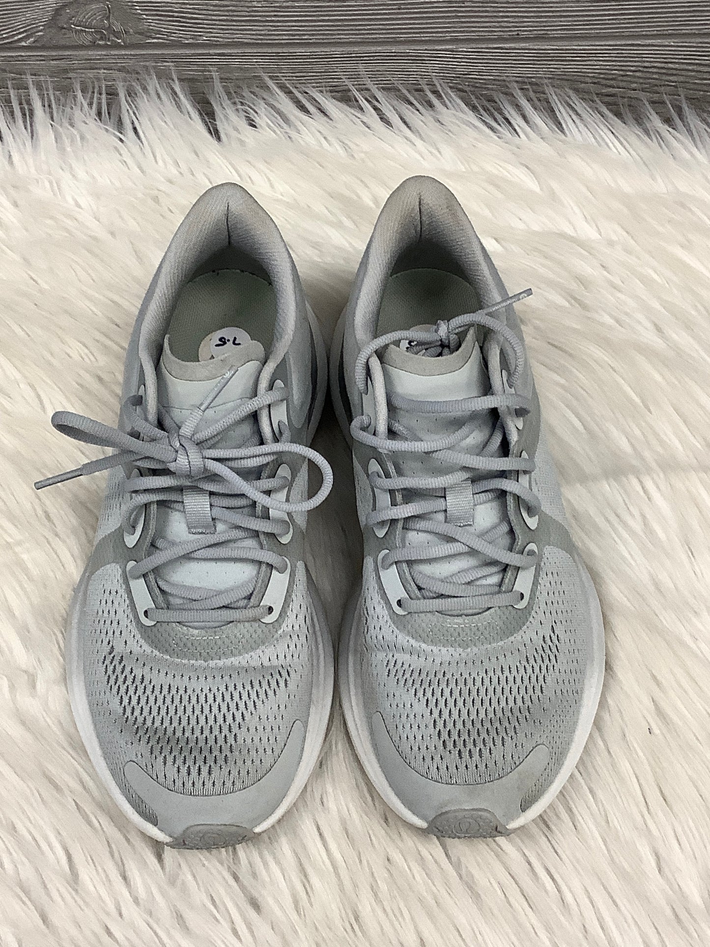 Shoes Athletic By Lululemon In Silver, Size: 7.5