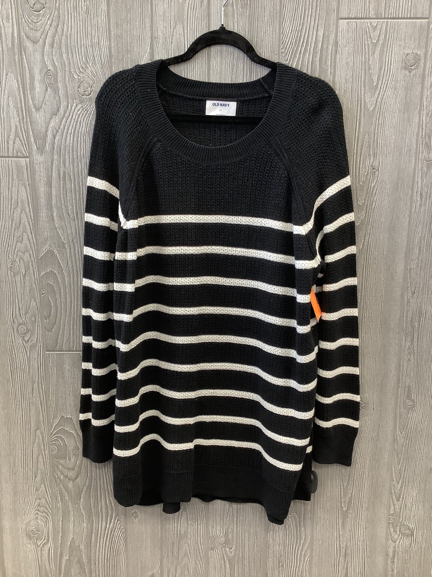 Sweater By Old Navy  Size: Xxl