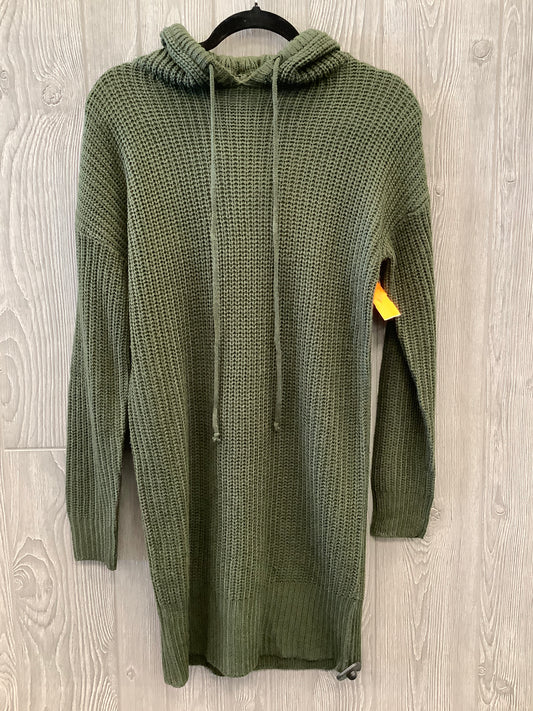 Sweater By Clothes Mentor In Green, Size: L