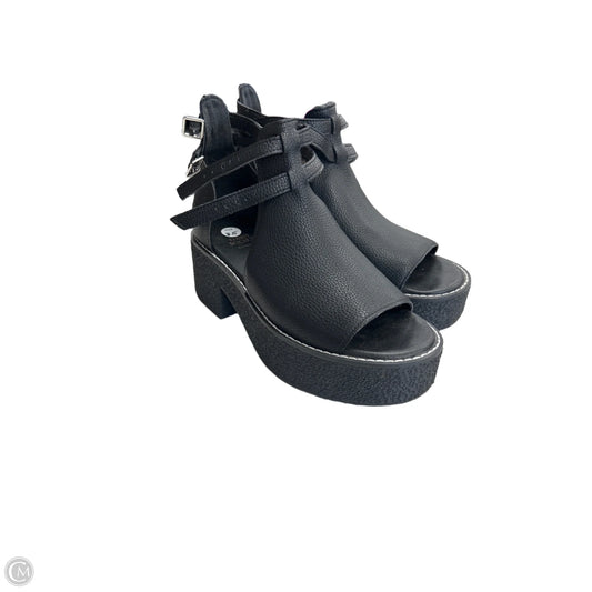 Sandals Heels Block By Cmc In Black, Size: 8.5