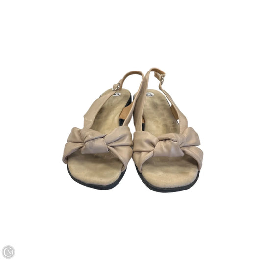 Sandals Flats By Comfortview In Beige, Size: 8.5