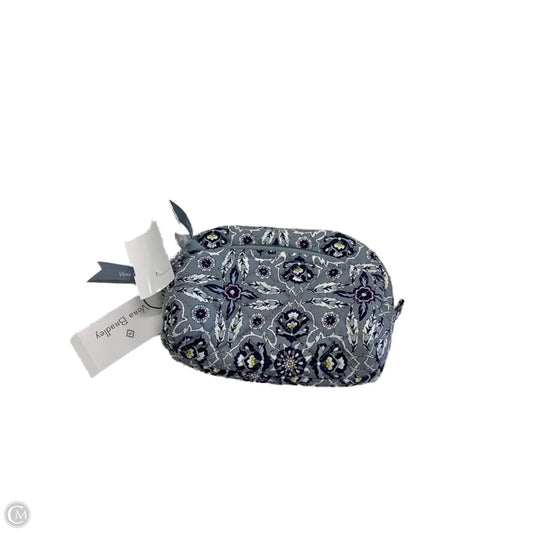 Makeup Bag By Vera Bradley, Size: Small