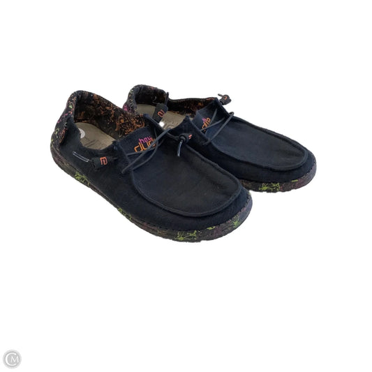 Shoes Flats By Hey Dude In Black, Size: 9