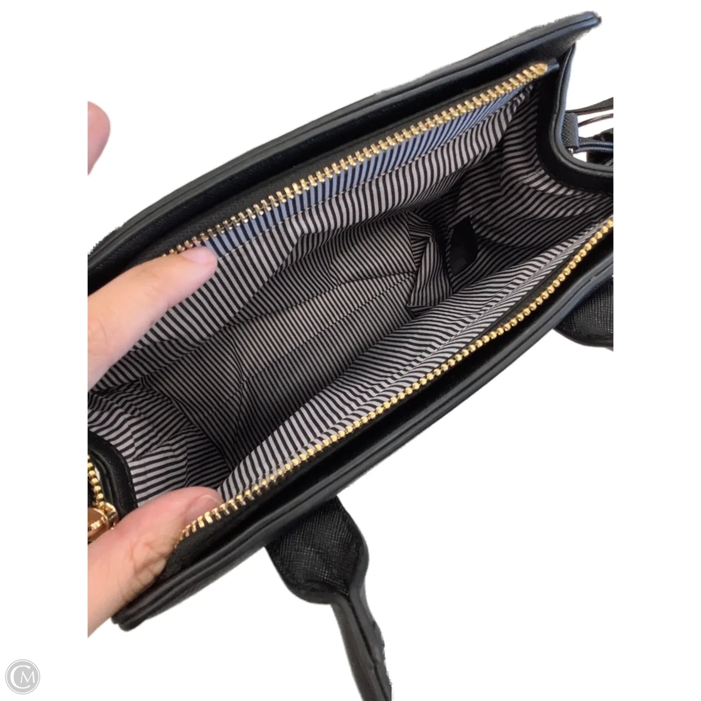 Crossbody By Clothes Mentor, Size: Small