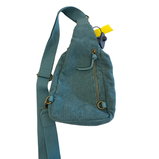 Crossbody By Clothes Mentor, Size: Small