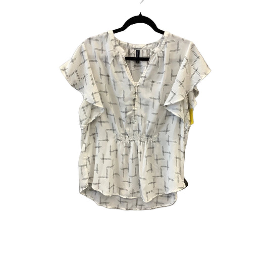 Top Short Sleeve By Massini In White, Size: L