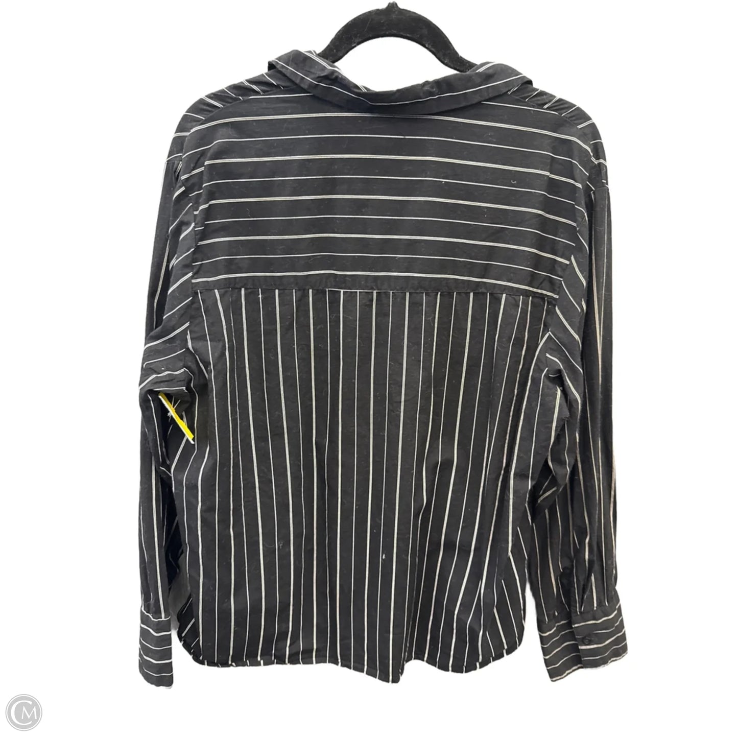 Top Long Sleeve By Divided In Black, Size: M