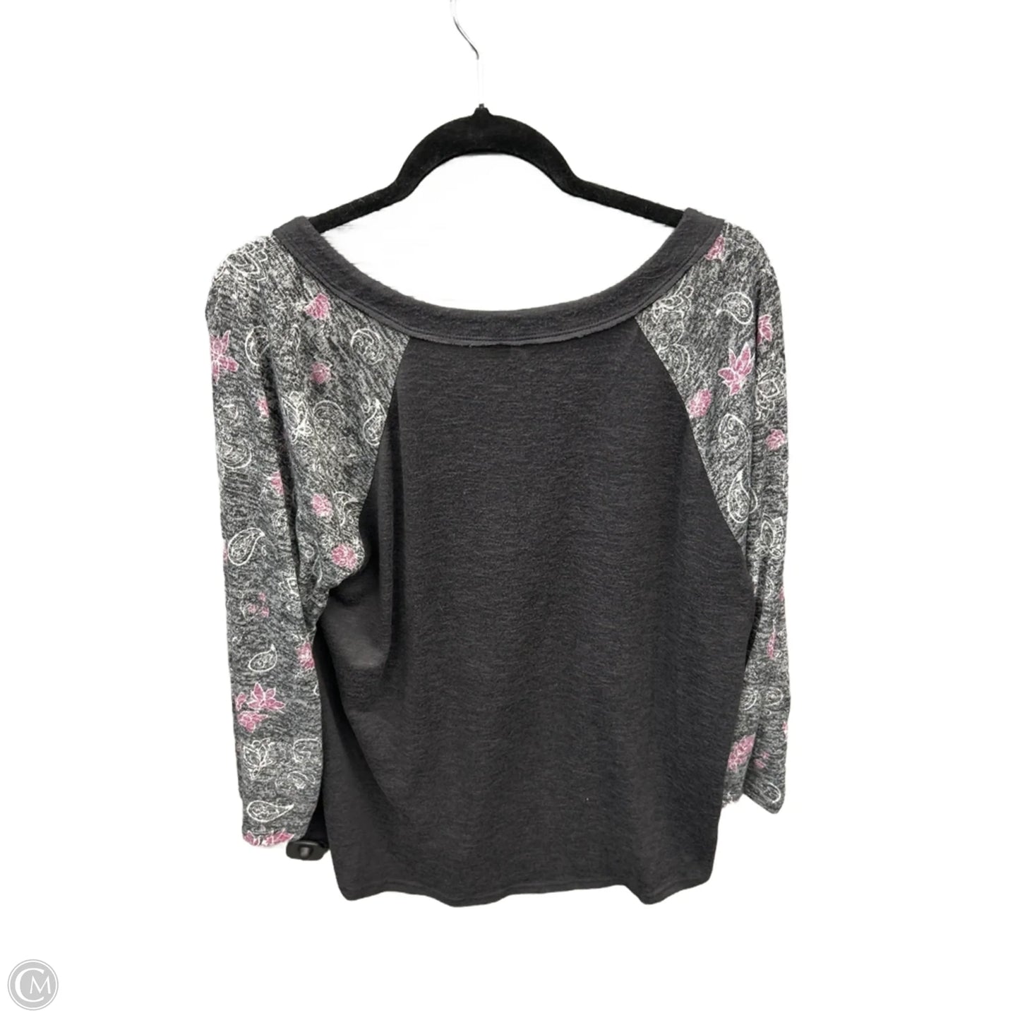 Top Long Sleeve By Cato In Grey, Size: Xl
