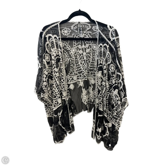 Kimono By Clothes Mentor In Black, Size: L