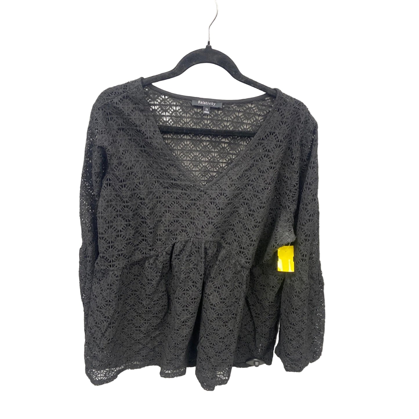 Top Long Sleeve By Relativity In Black, Size: 2x