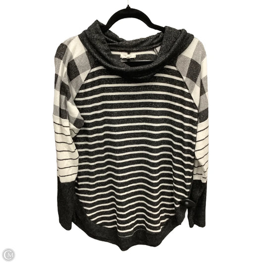 Top Long Sleeve By Maurices In Striped Pattern, Size: L