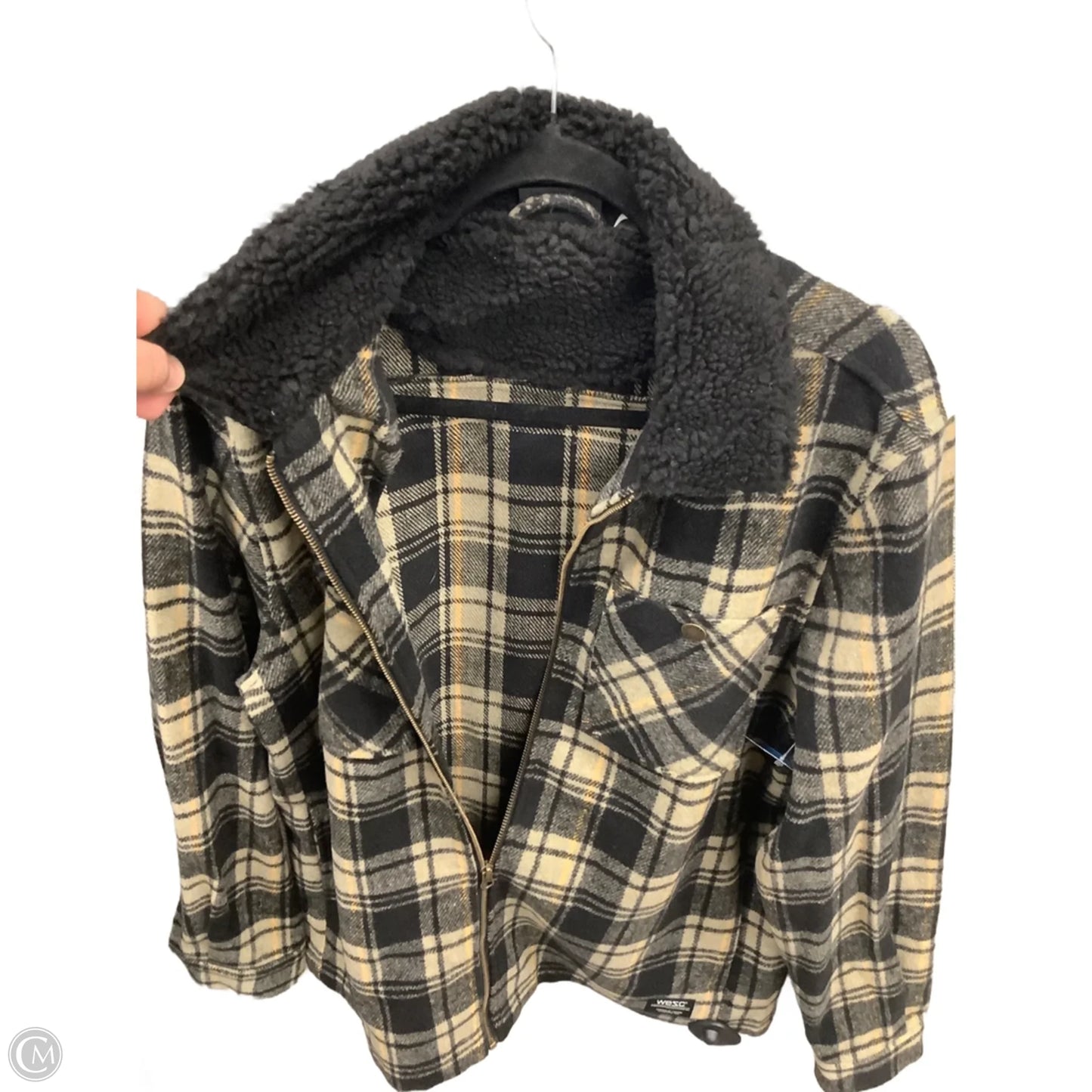 Jacket Shirt By Clothes Mentor In Plaid Pattern, Size: Xl