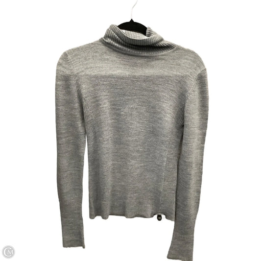 Top Long Sleeve Basic By Takeout In Grey, Size: M