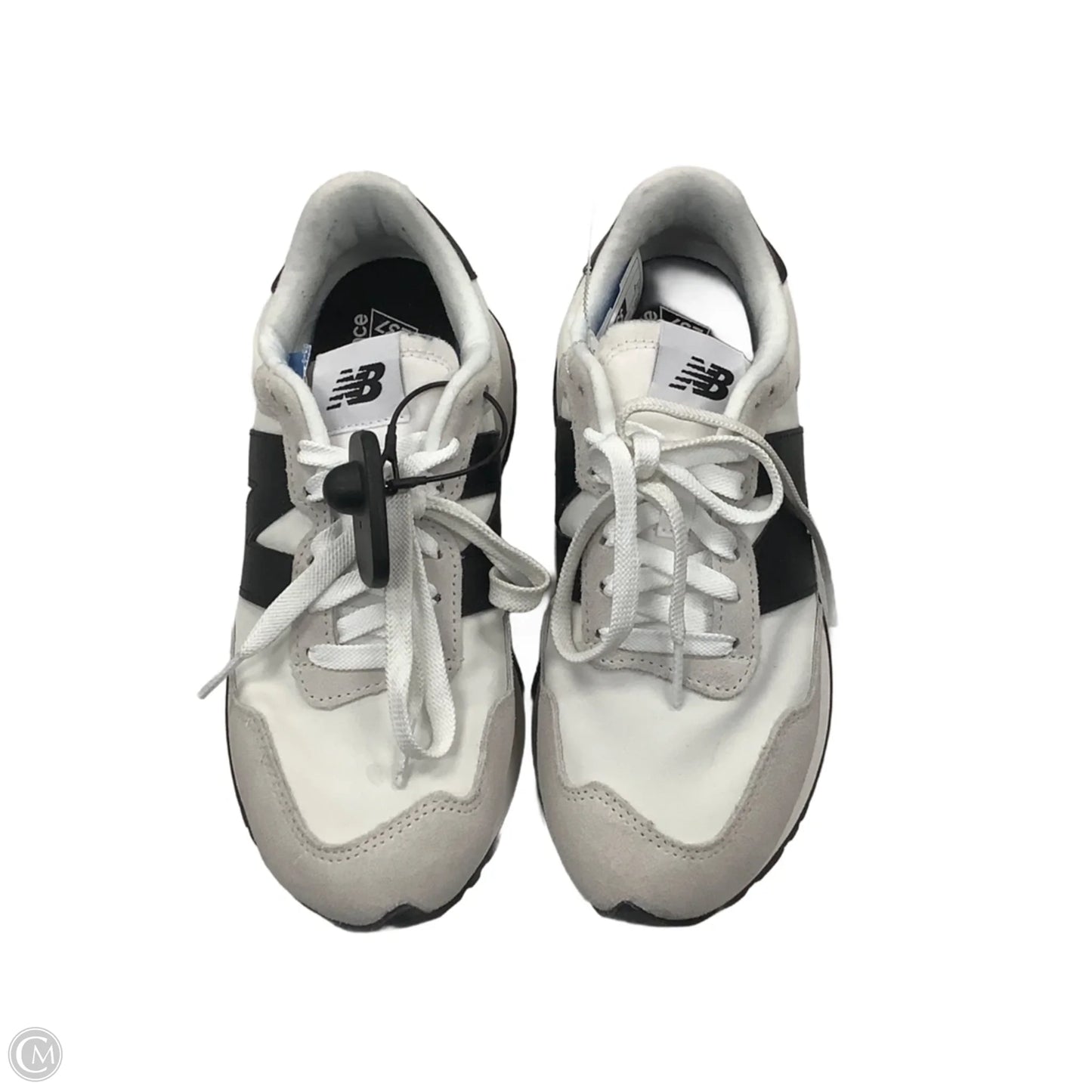 Shoes Athletic By New Balance In Black & White, Size: 8