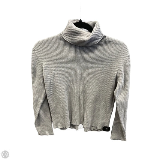 Top Long Sleeve By Villager By Liz Claiborne In Grey, Size: M