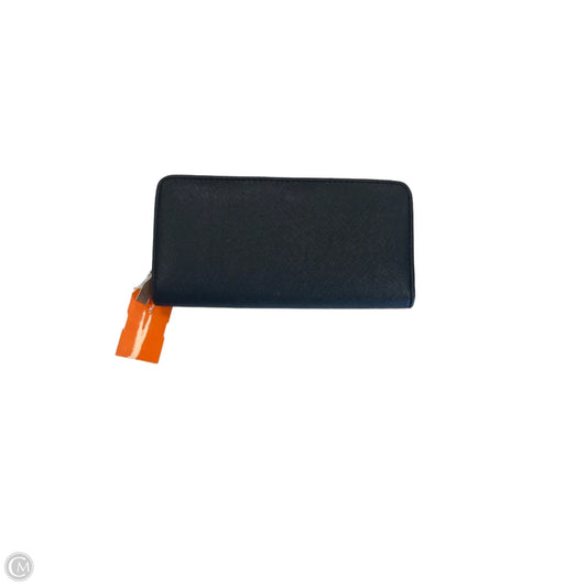 Wallet By Clothes Mentor, Size: Medium