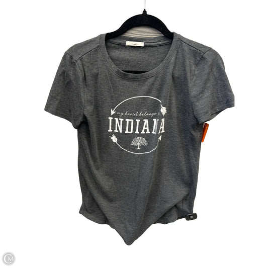 Top Short Sleeve By Maurices In Grey, Size: Xs