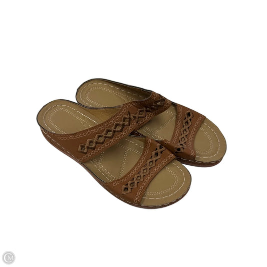 Sandals Flats By Cmf In Brown, Size: 10