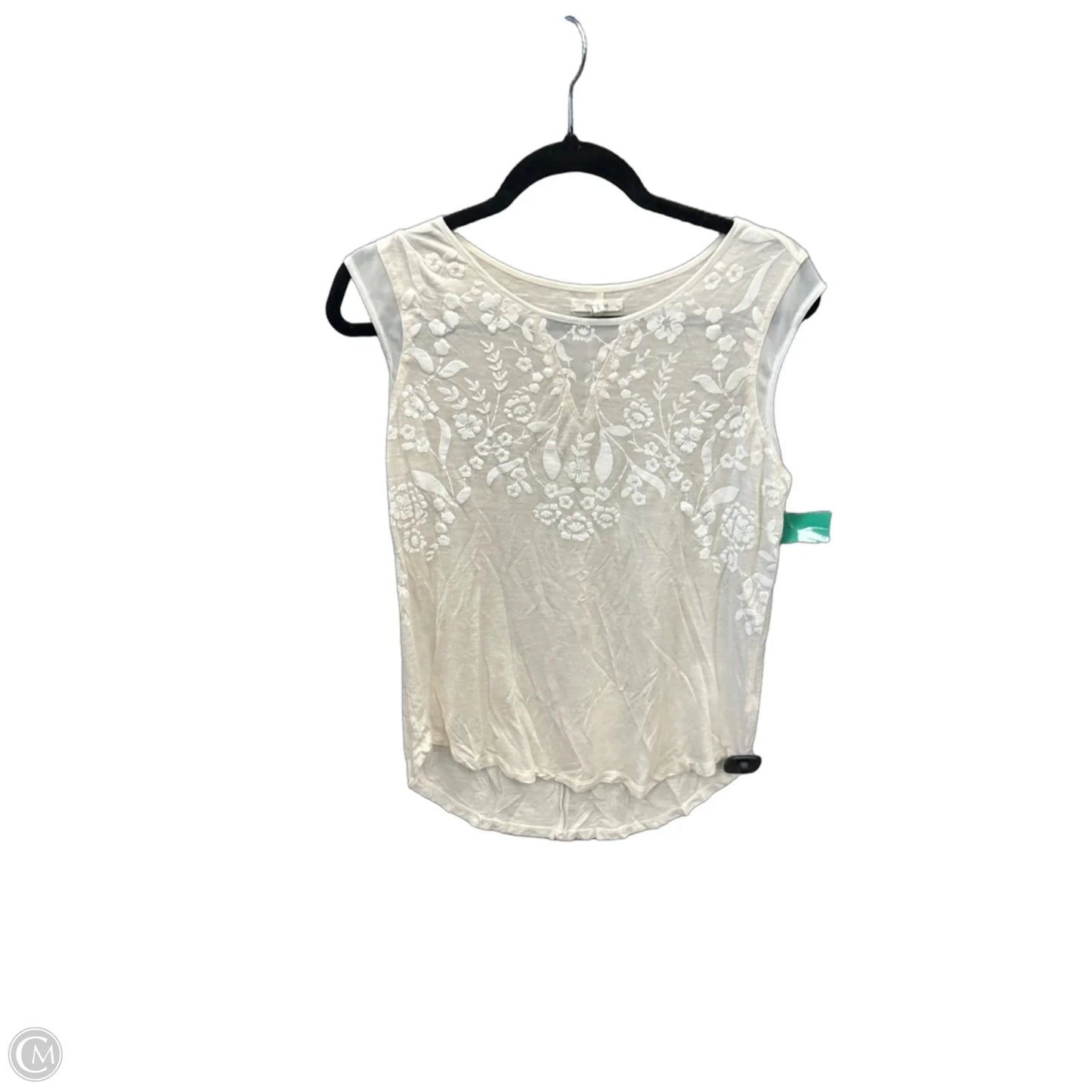 Top Sleeveless By Maurices In Cream, Size: S