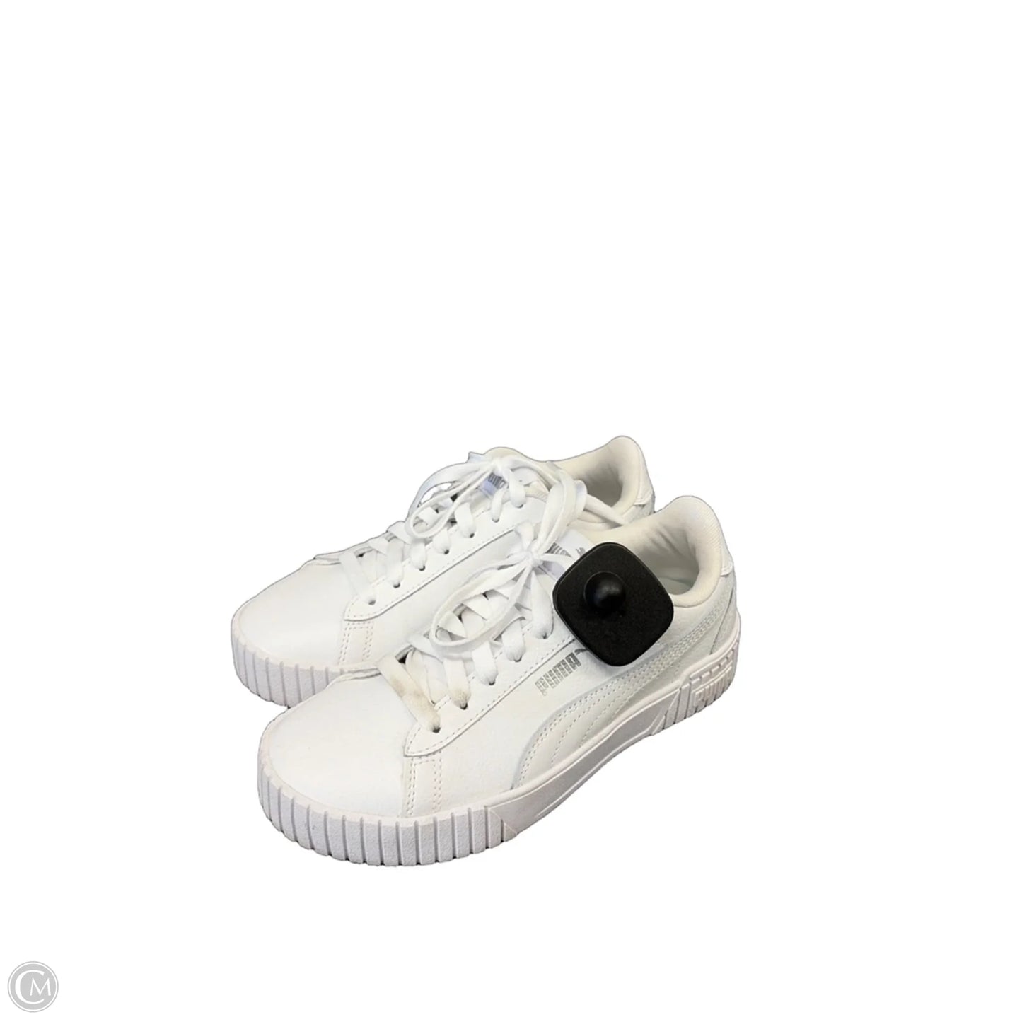 Shoes Sneakers By Puma In White, Size: 6