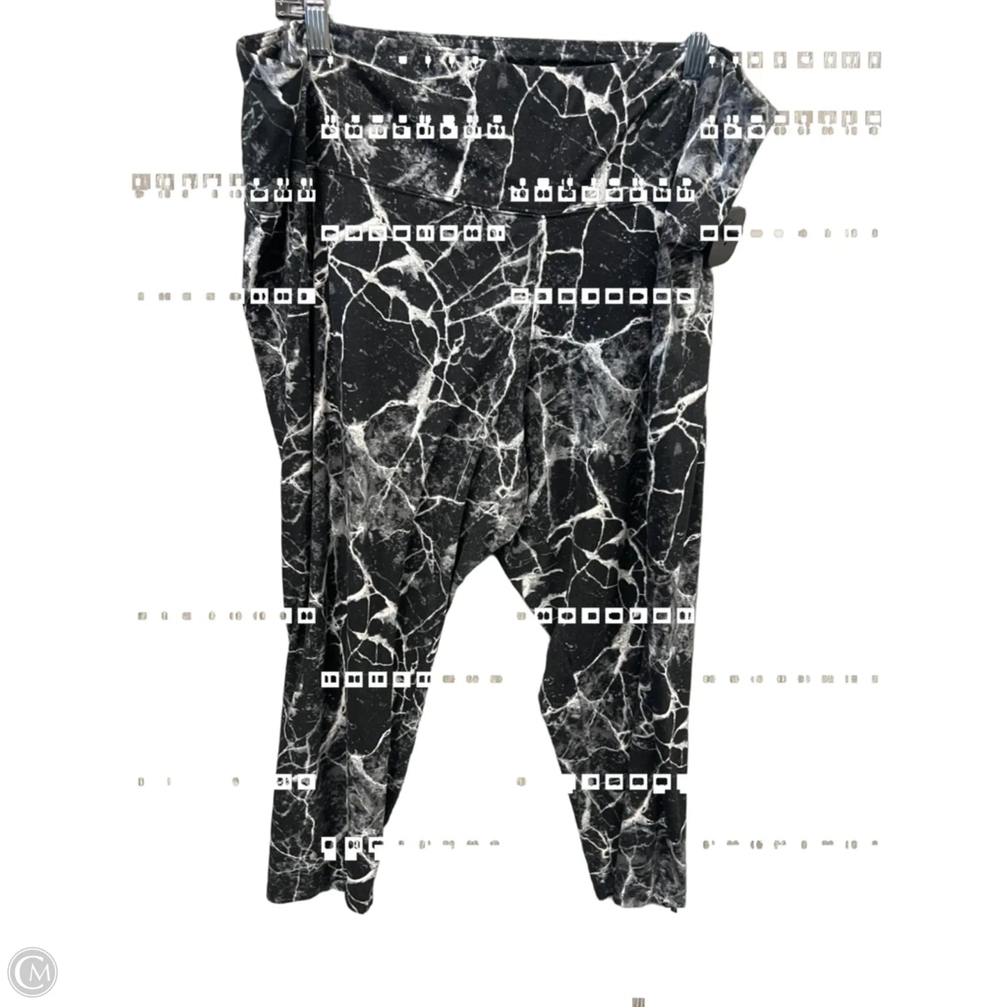 Athletic Capris By Wallflower In Black & White, Size: 3x