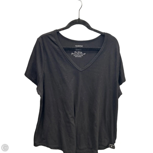 Top Short Sleeve By Torrid In Black, Size: 3x