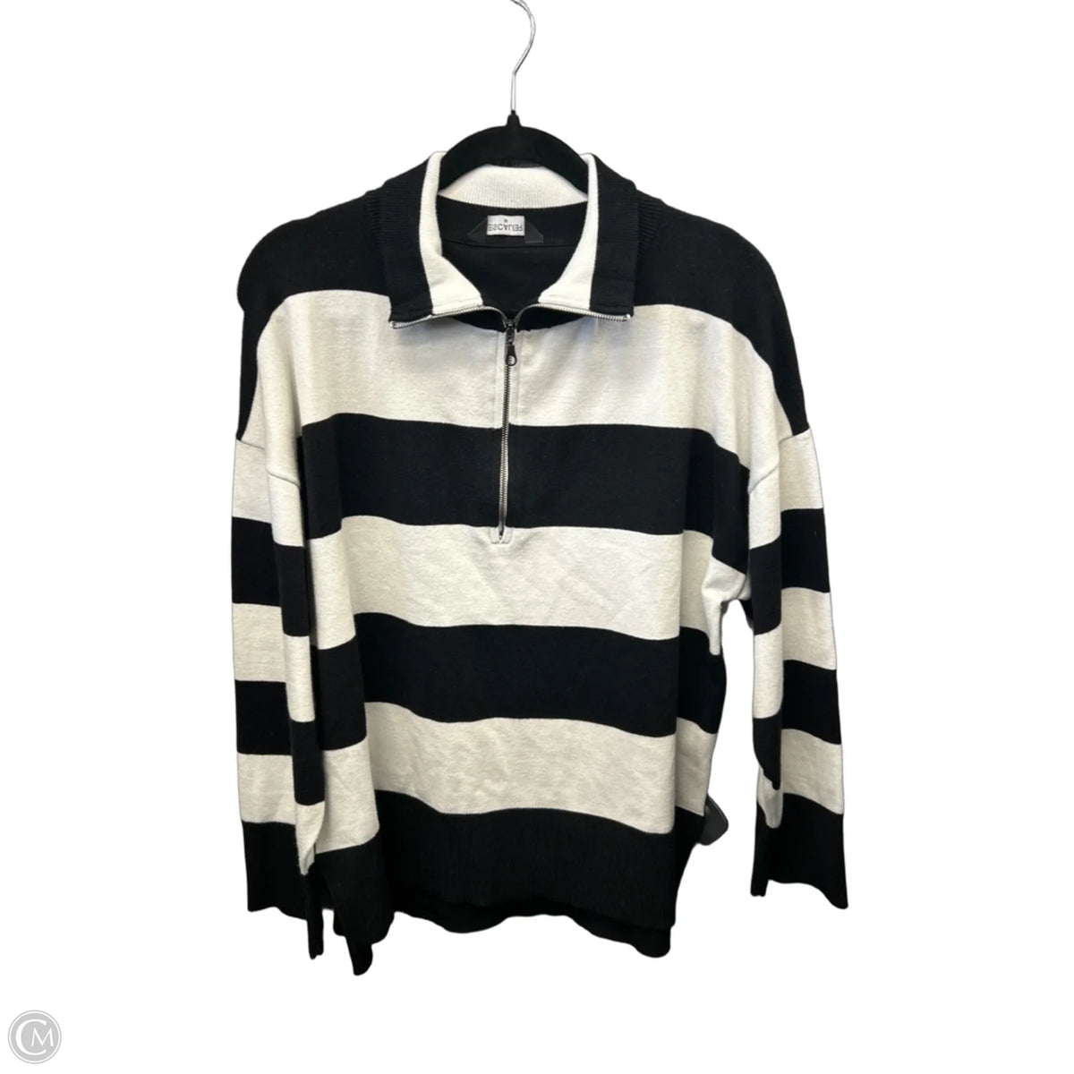 Sweater By Clothes Mentor In Striped Pattern, Size: M