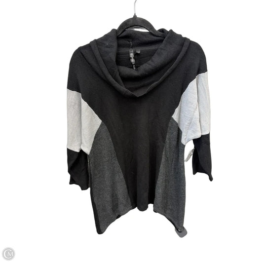 Top Long Sleeve By Clothes Mentor In Black & Grey, Size: M