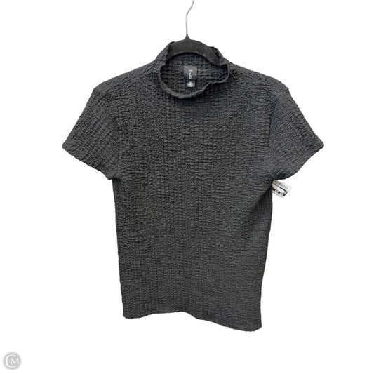 Top Short Sleeve By Clothes Mentor In Black, Size: M