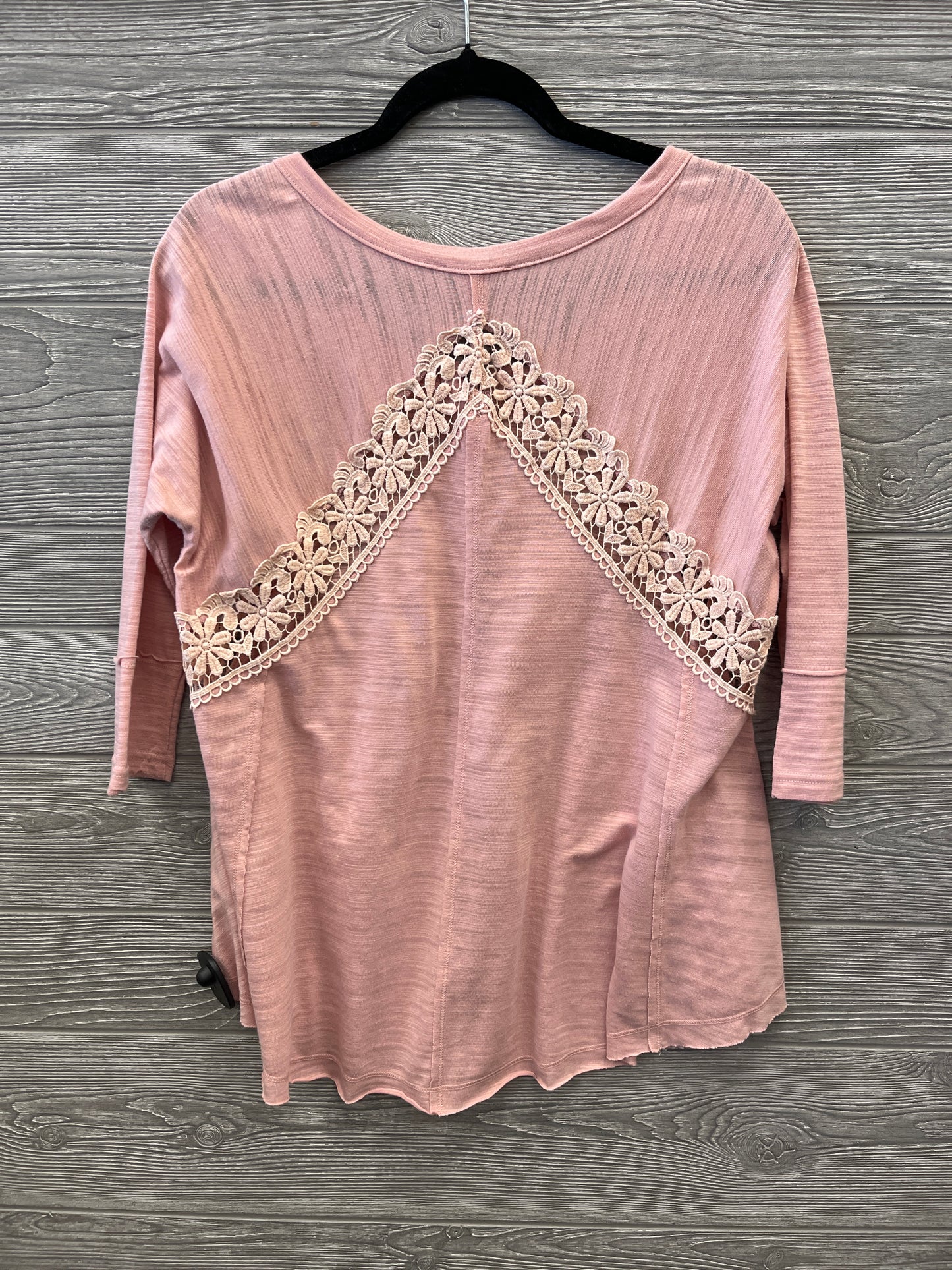 Top Long Sleeve By Clothes Mentor In Pink, Size: S