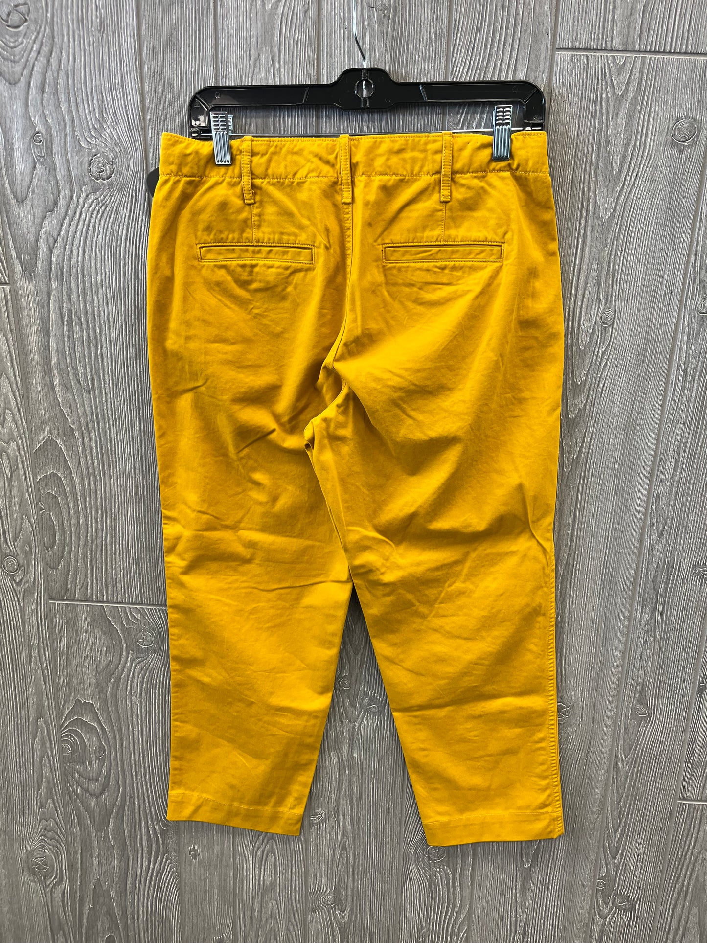 Capris By Gap  Size: 6