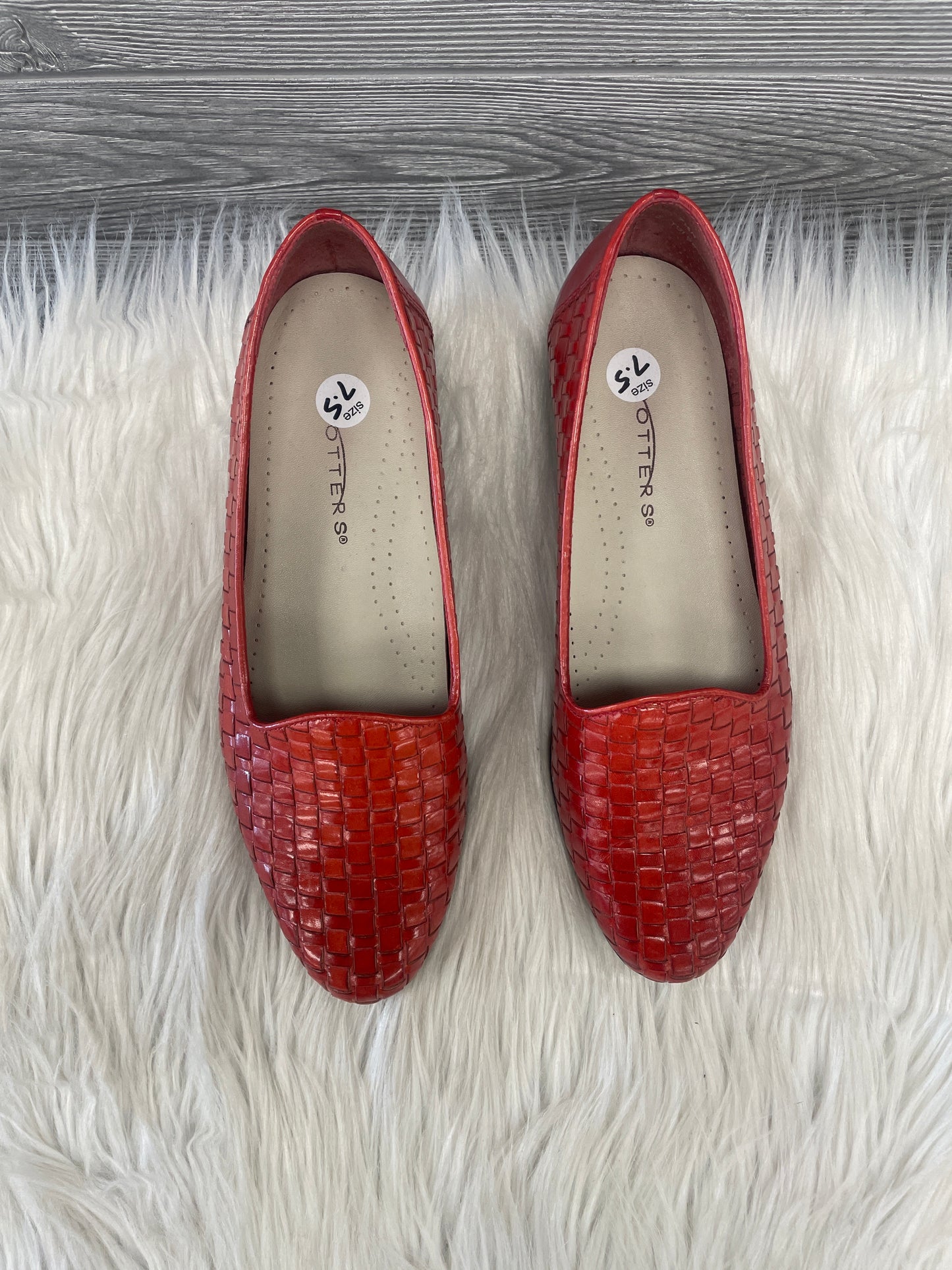 Shoes Flats By Clothes Mentor In Red, Size: 7.5