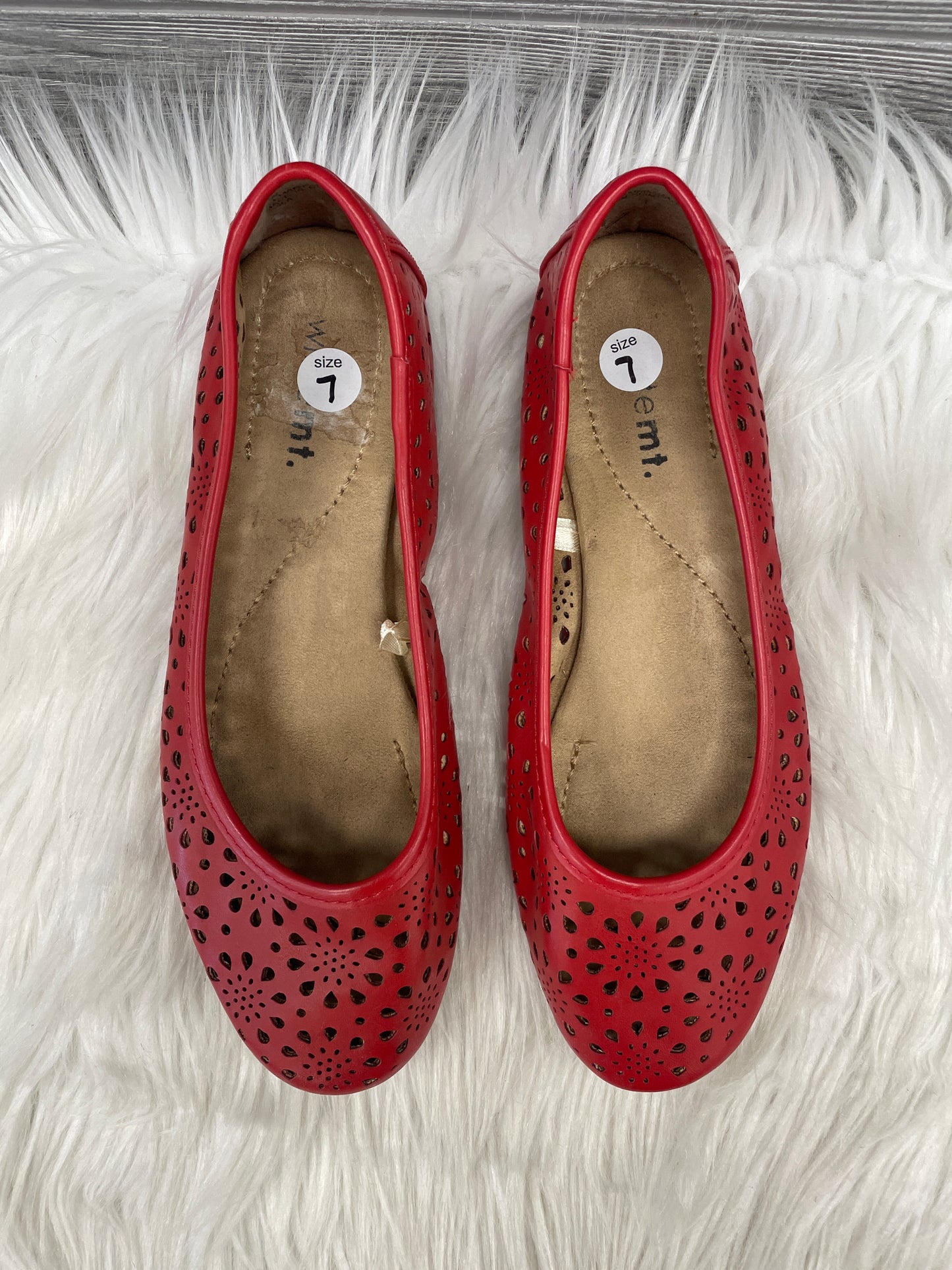 Shoes Flats By White Mountain In Red, Size: 7