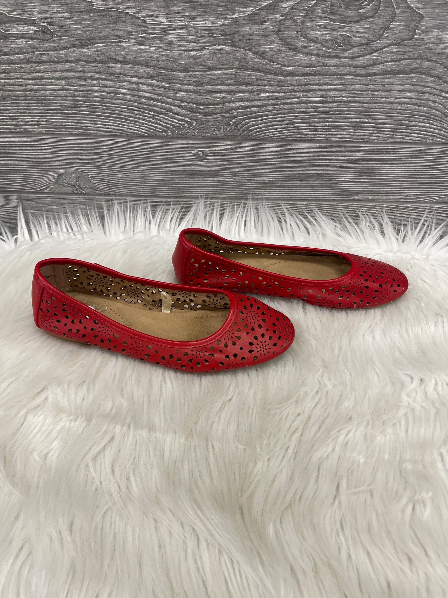 Shoes Flats By White Mountain In Red, Size: 7