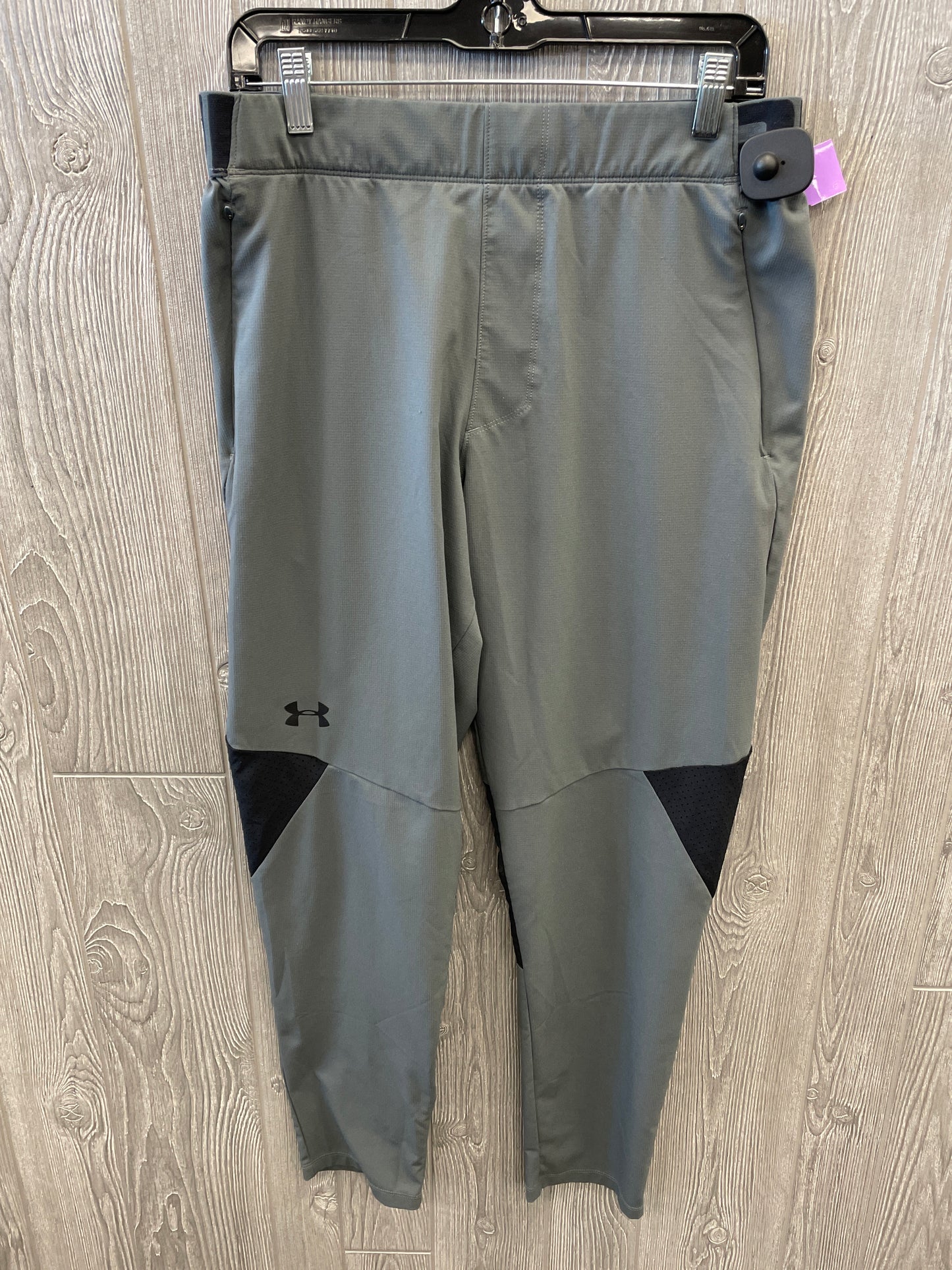 Athletic Leggings By Under Armour In Grey, Size: L