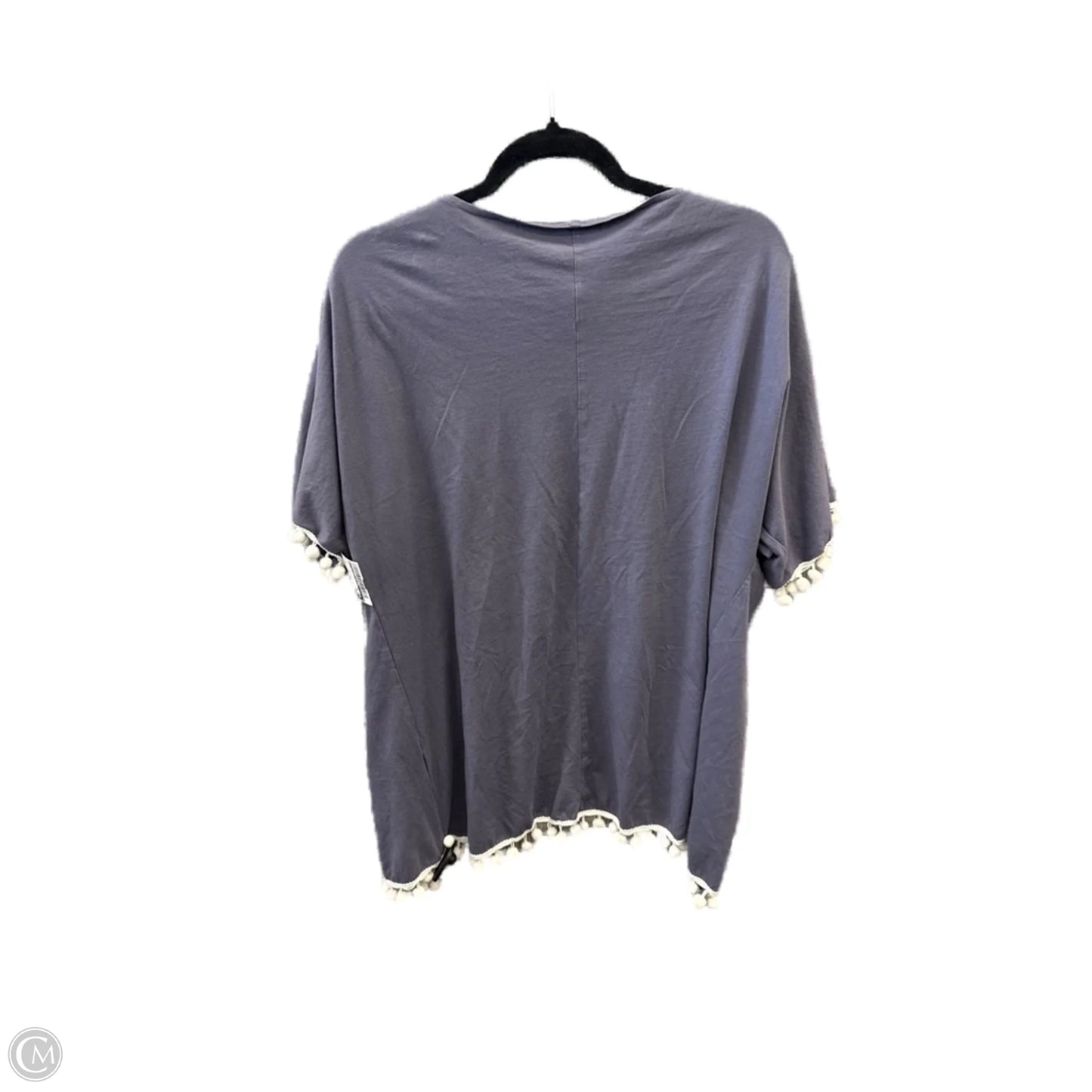 Kimono By Clothes Mentor In Grey, Size: L