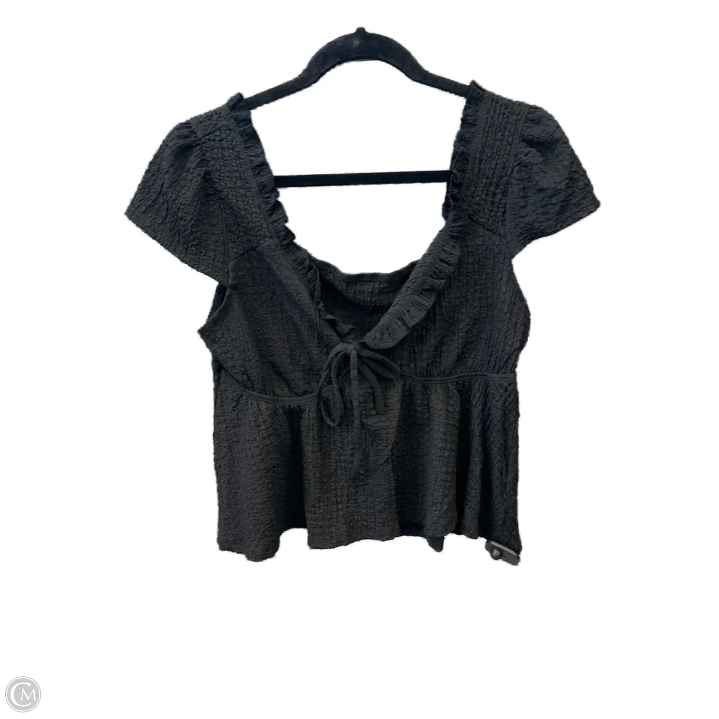 Top Short Sleeve By Shein In Black, Size: L