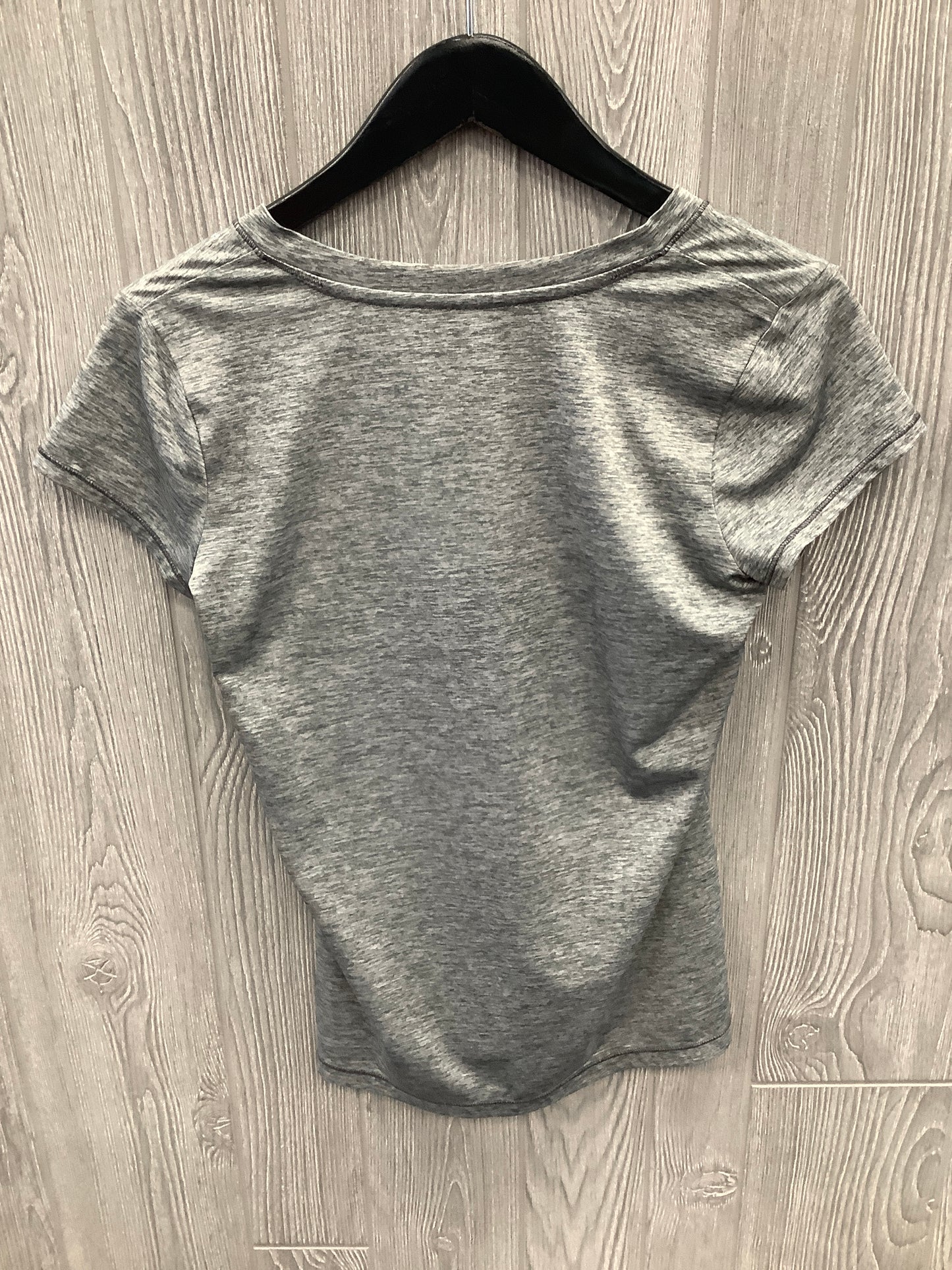 Athletic Top Short Sleeve By Xersion In Grey, Size: S