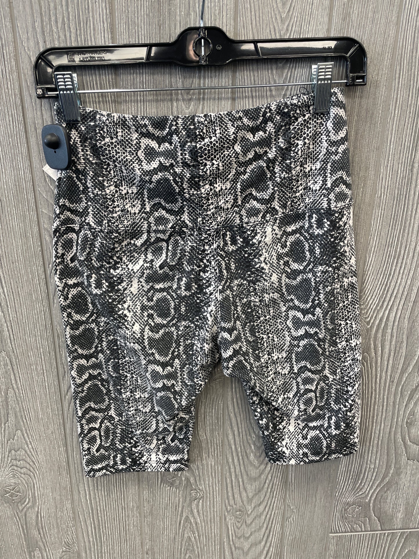 Athletic Shorts By Clothes Mentor In Snakeskin Print, Size: Onesize