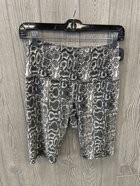 Athletic Shorts By Clothes Mentor In Snakeskin Print, Size: Onesize