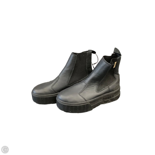 Boots Ankle Flats By Puma In Black, Size: 8