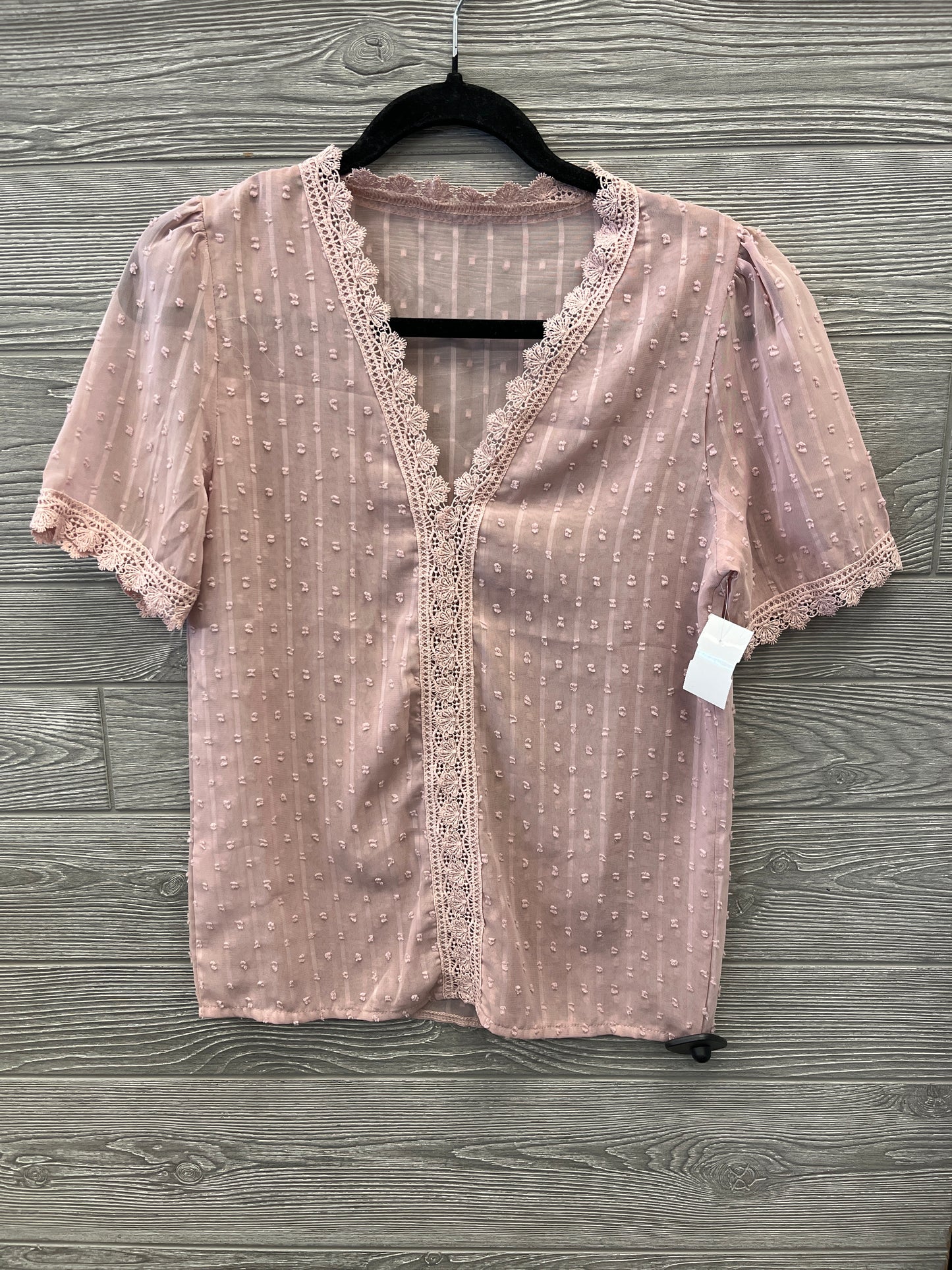 Top Short Sleeve By Clothes Mentor In Pink, Size: M