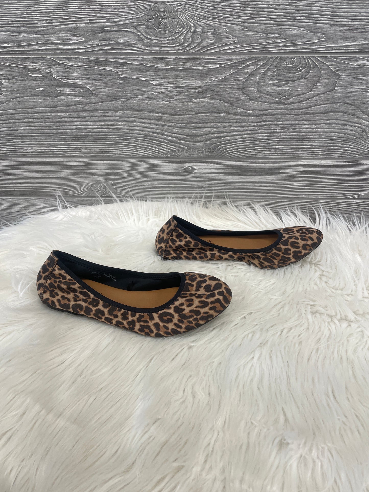 Shoes Flats By Falls Creek In Animal Print, Size: 9