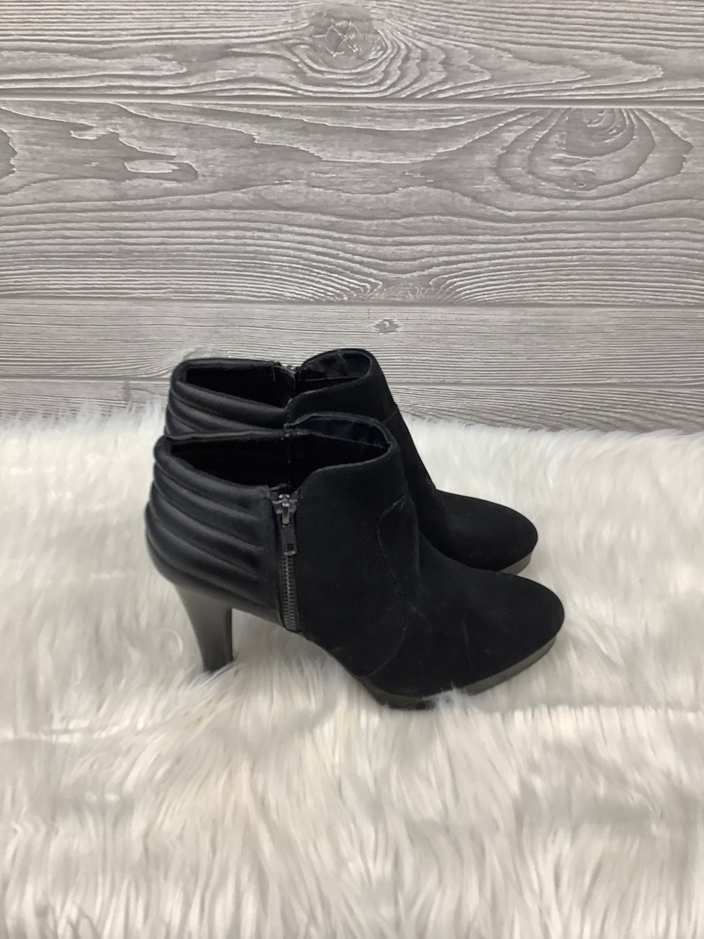 Boots Ankle Heels By Unlisted In Black, Size: 9