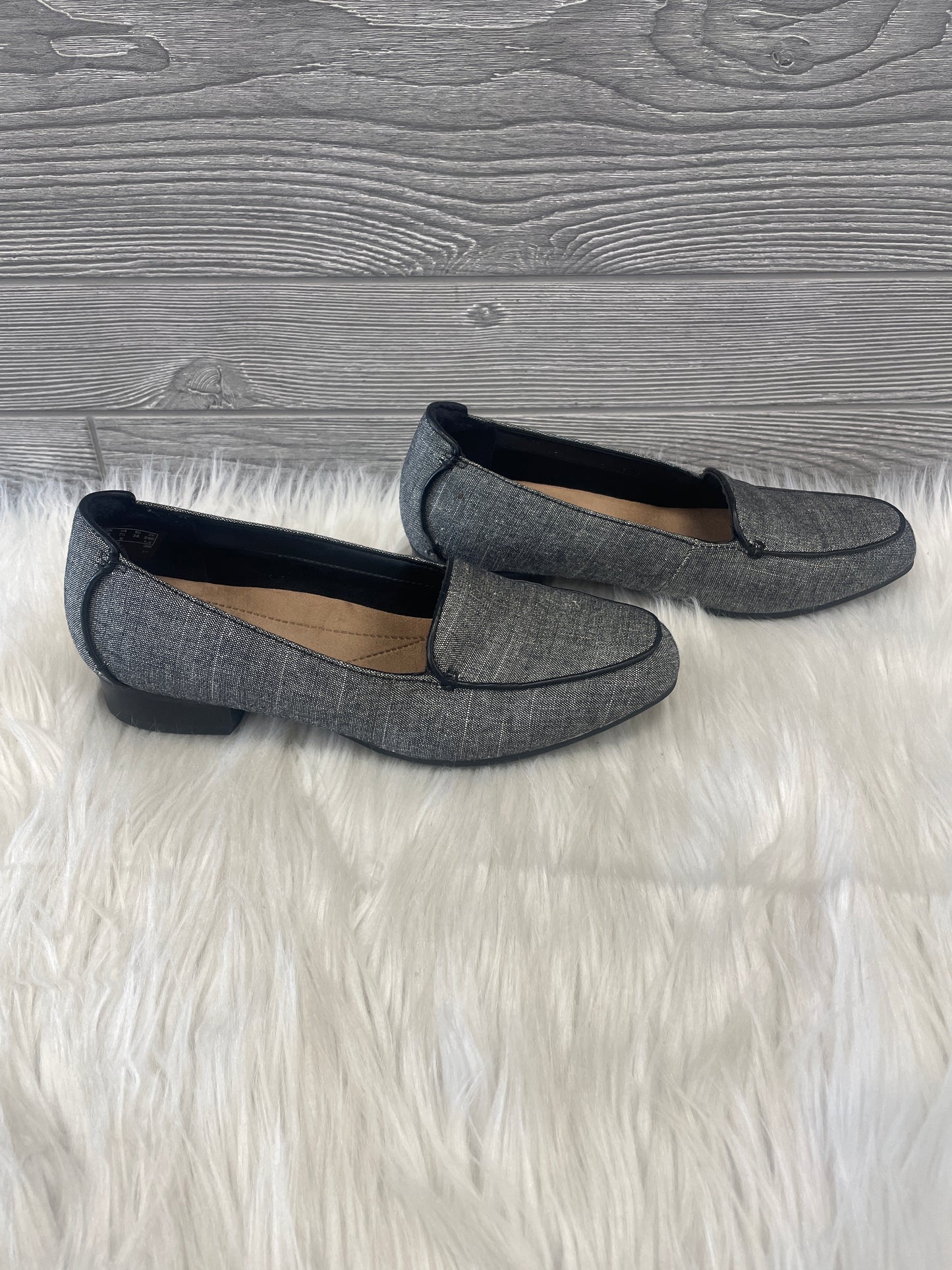 Shoes Heels Block By Clarks In Grey, Size: 7.5