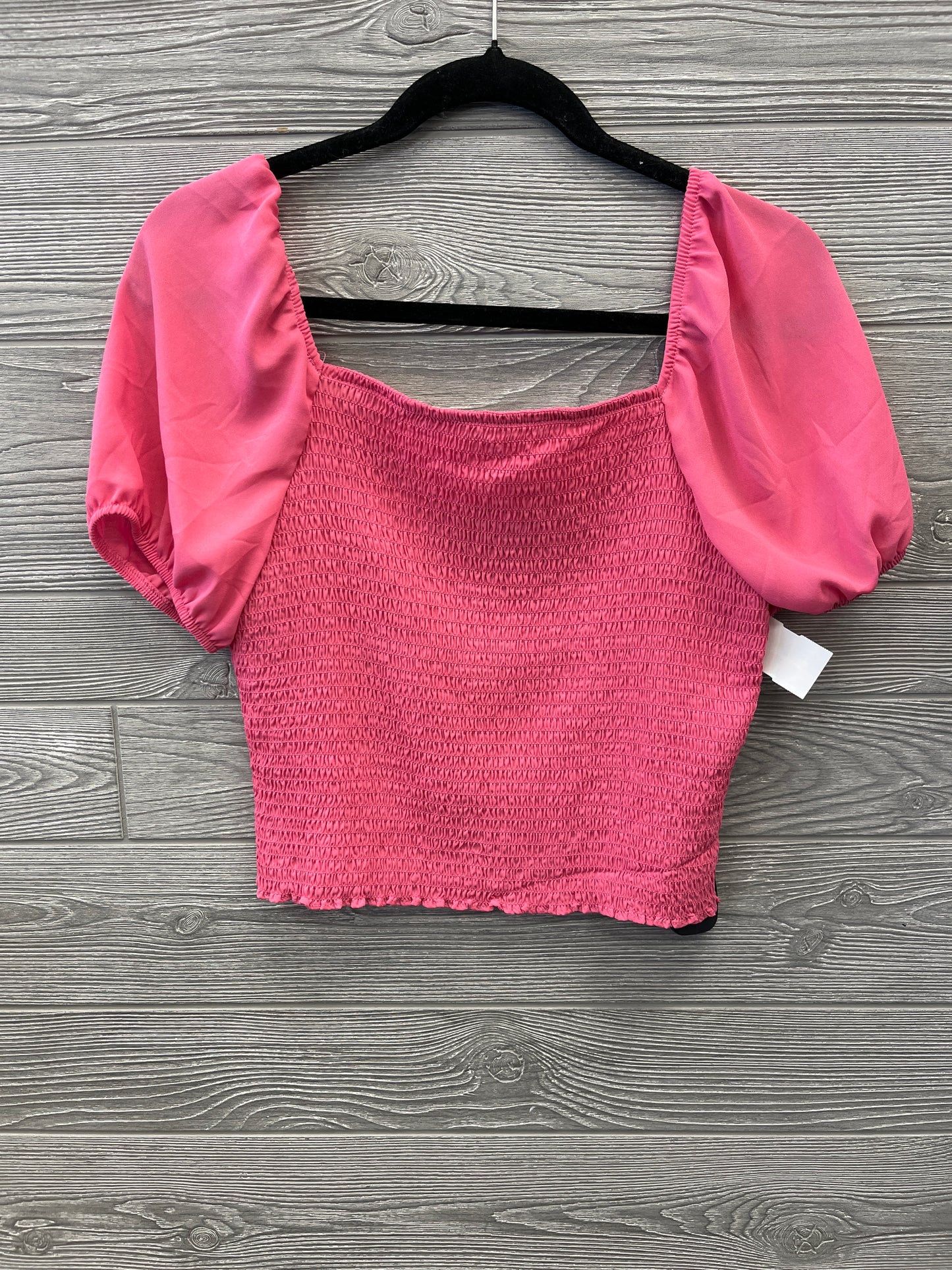 Top Short Sleeve By Clothes Mentor In Pink, Size: M