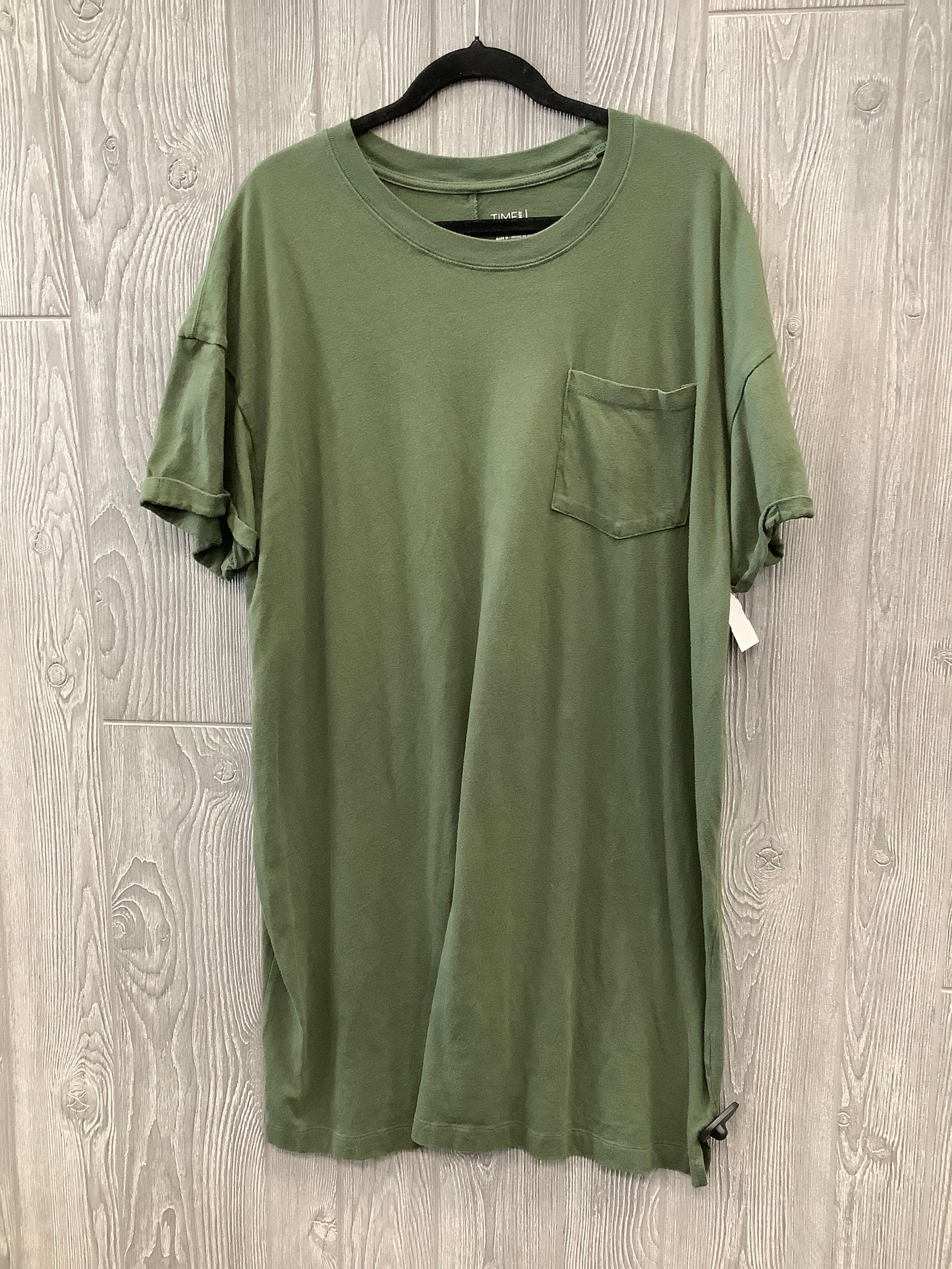 Dress Casual Short By Time And Tru In Green, Size: 3x